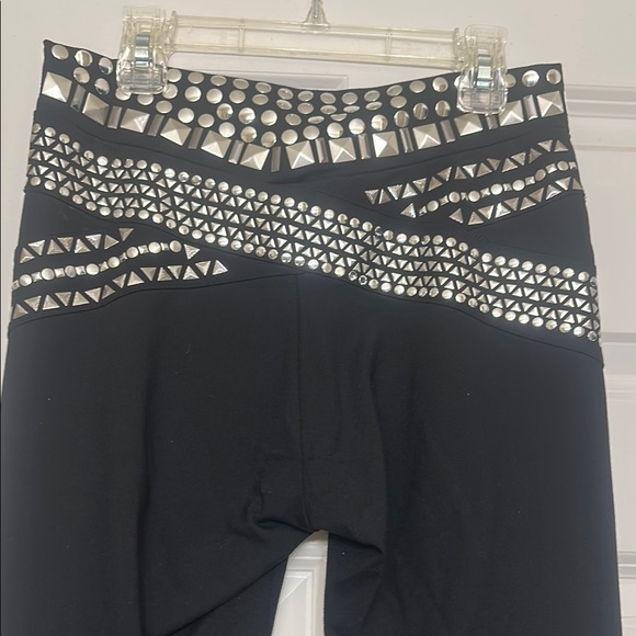 Bebes iconic Black Embellished Pants - Picture 3 of 6